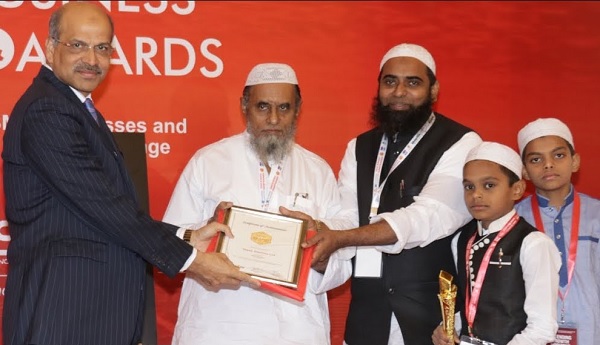 Mr Asrar Syed Inamdar, Managing Director of Taqwa Jewellers receiving awards in Mumbai (File Photo)