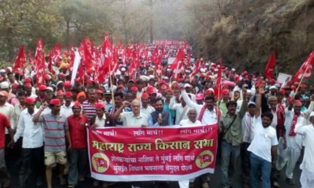 Maharashtra-farmers-protest-against-agrarian-distress.jpg