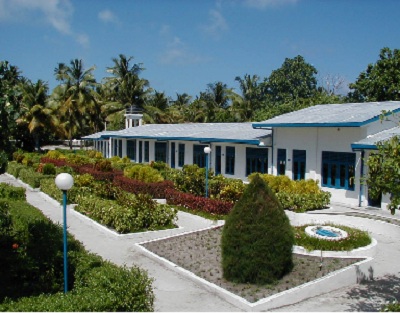 Maldives-school
