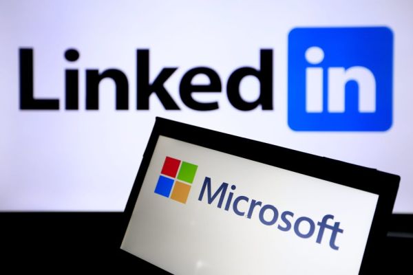 EU clears $26 bn Microsoft-LinkedIn deal