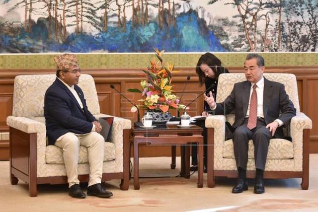 Nepal's Foreign Secretary Shankar Das Bairagi (L) meets with Chinese Foreign Minister Wang Yi