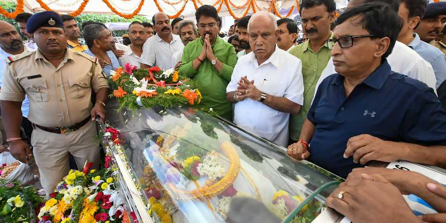 VG Siddhartha Funeral