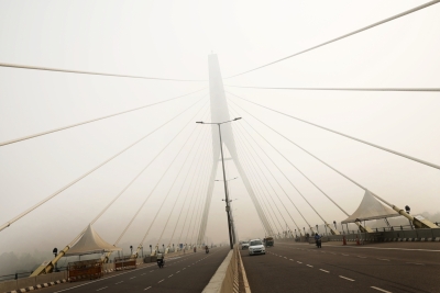 Delhi’s air quality slips to ‘Severe’ category