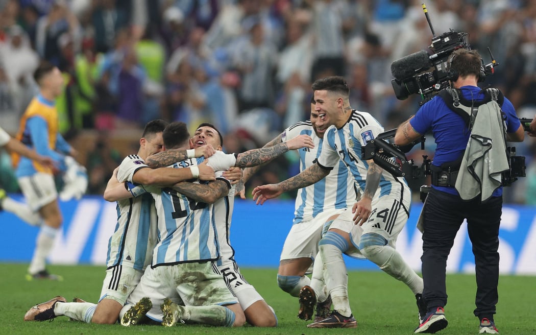 Argentinian cycling trio pulls off a ‘miracle’ at FIFA World Cup